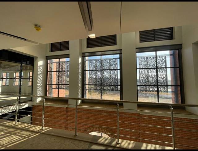 INDUSTRIAL PROPERTY TO RENT IN LOUWLARDIA